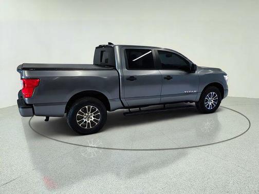 Gun Metallic 2023 Nissan Titan SV