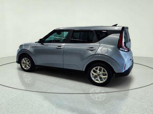 Steel Gray 2024 Kia Soul S