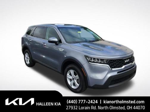 2022 Kia Sorento LX