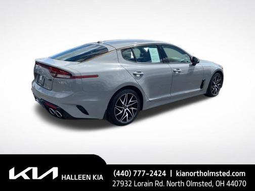 2022 Kia Stinger GT-Line