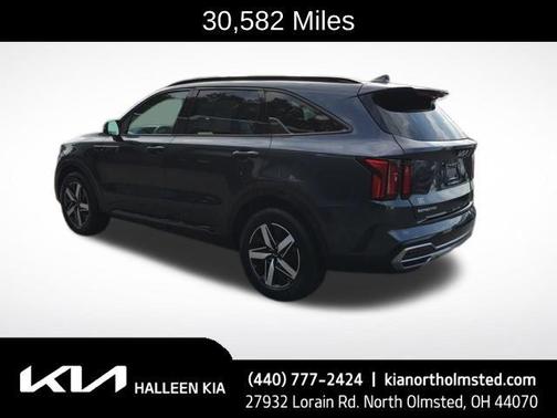 2023 Kia Sorento S