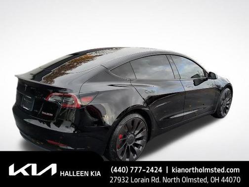 2023 Tesla Model 3 Performance