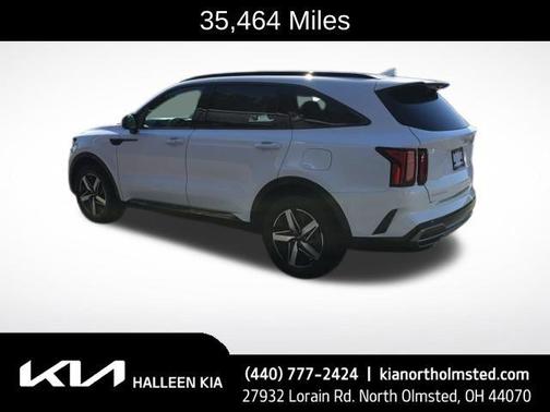 2023 Kia Sorento S