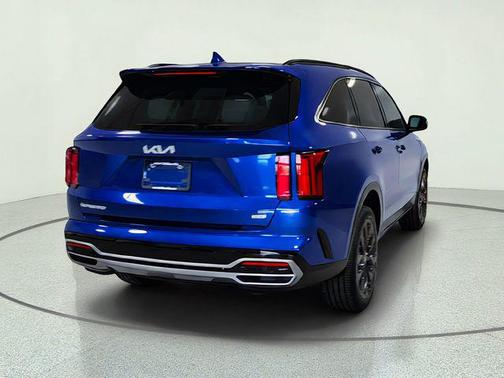 Sapphire Blue 2023 Kia Sorento SX