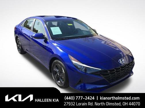 2022 Hyundai ELANTRA SEL