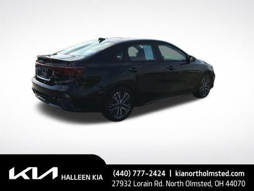 2022 Kia Forte GT-Line
