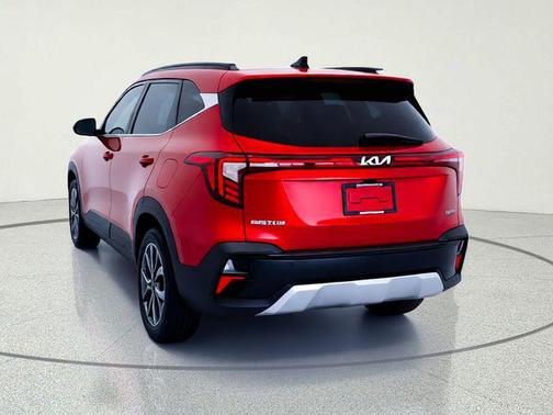 Mars Orange 2024 Kia Seltos S