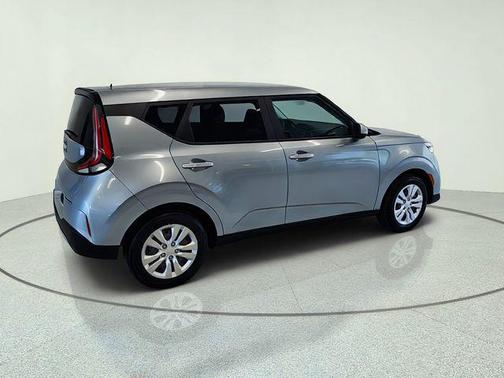 Steel Gray 2023 Kia Soul LX