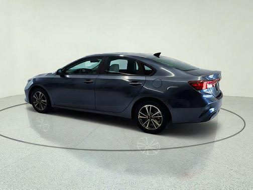 Gravity Gray 2024 Kia Forte LXS