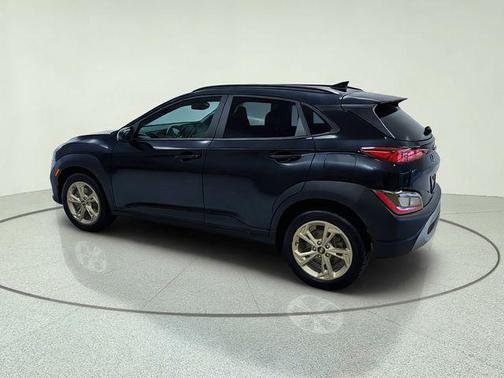 Ultra Black Pearl 2023 Hyundai KONA SEL