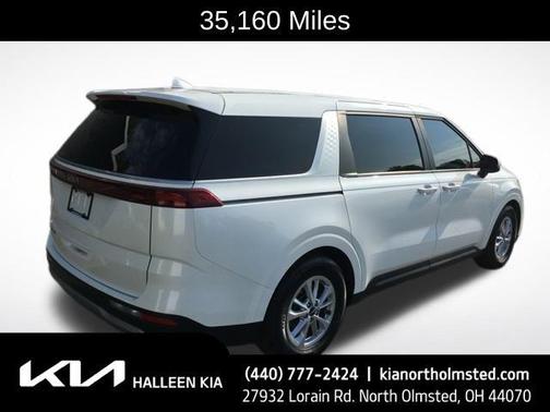 2022 Kia Carnival LXS