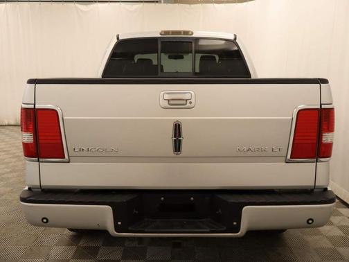 2007 Lincoln Mark LT 