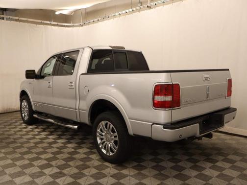 2007 Lincoln Mark LT Base
