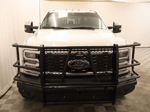 2023 Ford F-450 Lariat