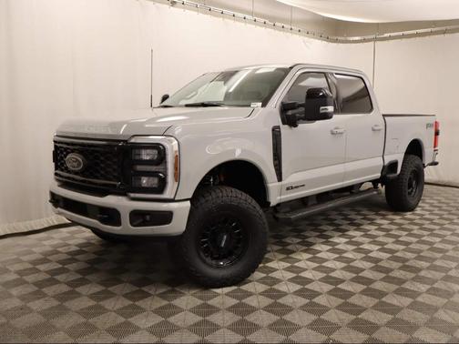 Avalanche 2026 Ford F-250 Lariat