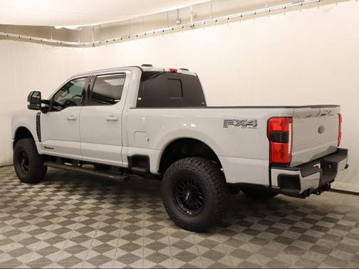 Avalanche 2026 Ford F-250 Lariat