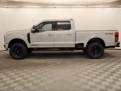 Avalanche 2026 Ford F-250 Lariat
