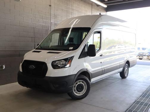 2022 Ford Transit-250 Base