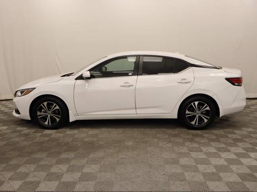 Cloud White 2023 Nissan Sentra SV