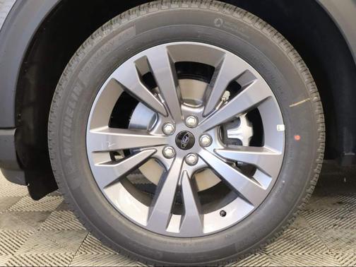 Carbonized Gray Metallic 2026 Ford Explorer Active