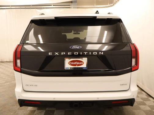 Oxford White 2025 Ford Expedition Max Active