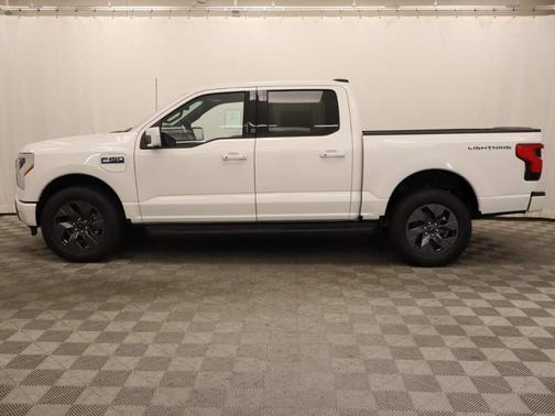 2025 Ford F-150 Lightning LARIAT