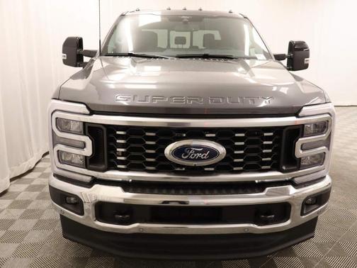 2025 Ford F-350 Lariat Super Duty