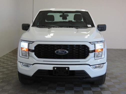 Oxford White 2022 Ford F-150 XL