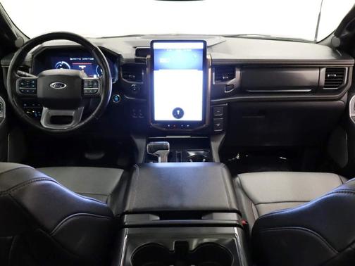 2023 Ford F-150 Lightning LARIAT