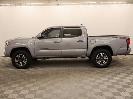 2018 Toyota Tacoma TRD Sport