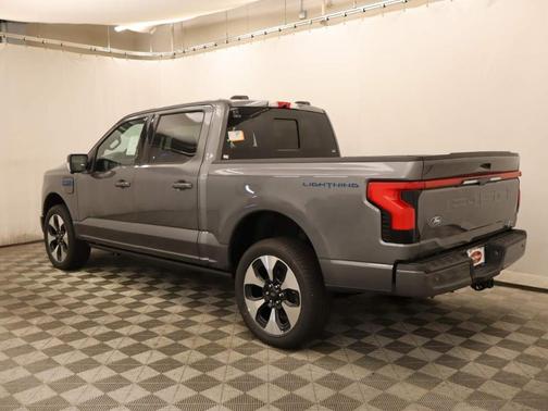 2025 Ford F-150 Lightning Platinum