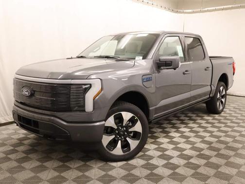 2025 Ford F-150 Lightning Platinum