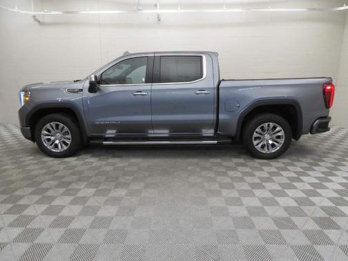 Photo 2 of 21 of 2021 GMC Sierra 1500 Denali