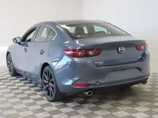 2024 Mazda Mazda3 2.5 S Carbon Edition