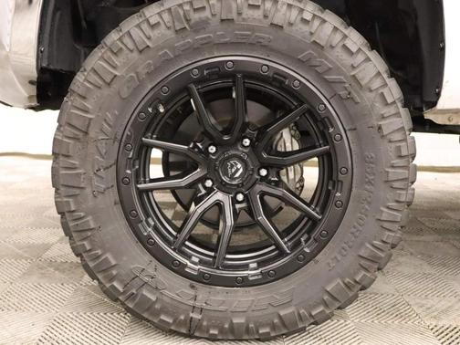 2020 Toyota Tundra SR5