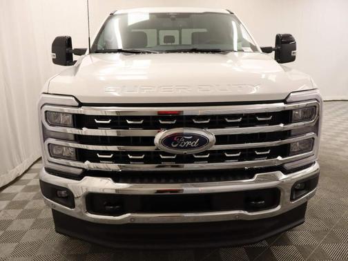 2025 Ford F-350 Lariat Super Duty