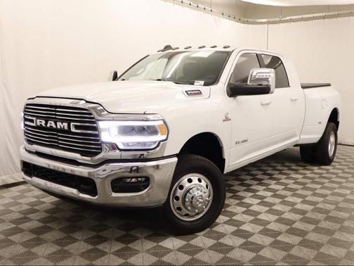 Bright White Clearcoat 2024 RAM 3500 Laramie