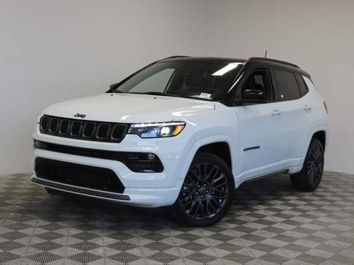 2023 Jeep Compass Altitude