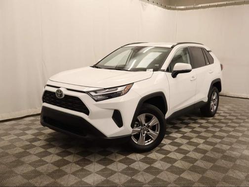 Ice 2025 Toyota RAV4 XLE