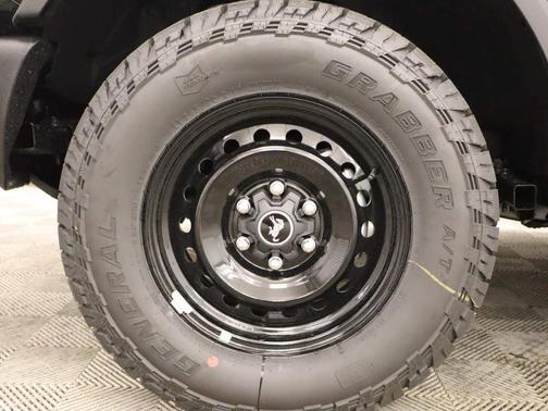 Shadow Black 2026 Ford Bronco Outer Banks