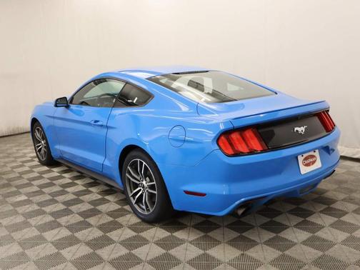 2017 Ford Mustang EcoBoost