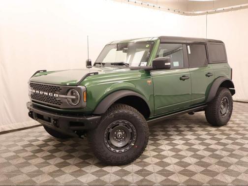 Eruption Green Metallic 2025 Ford Bronco Badlands SUV