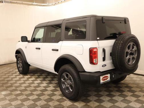 Oxford White 2026 Ford Bronco Big Bend