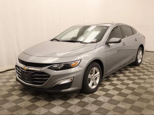 Sterling Gray Metallic 2024 Chevrolet Malibu 1LS