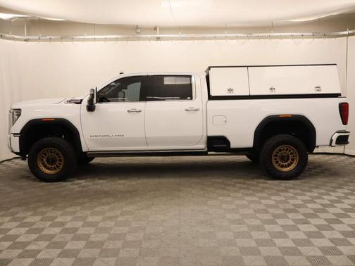 2024 GMC Sierra 3500 Denali
