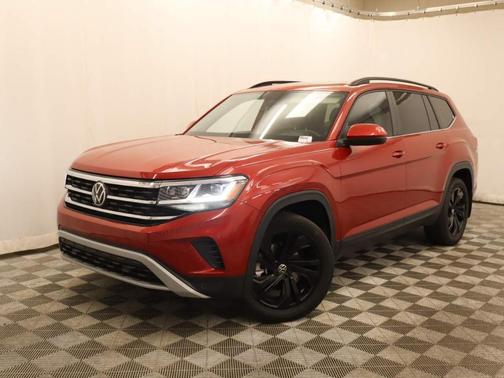 2022 Volkswagen Atlas 3.6L SE w/Technology