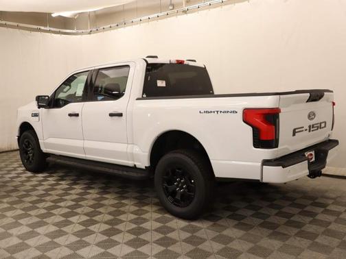 2025 Ford F-150 Lightning XLT