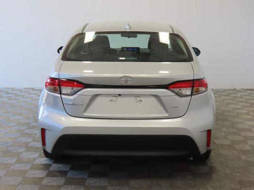 Classic Silver Metallic 2024 Toyota Corolla LE