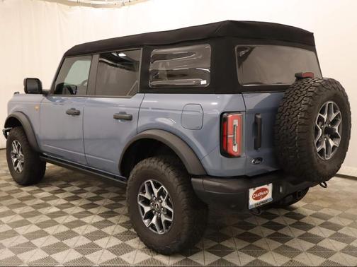 2023 Ford Bronco Badlands Advanced