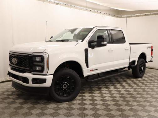 Star White 2026 Ford F-350 Lariat Super Duty Truck